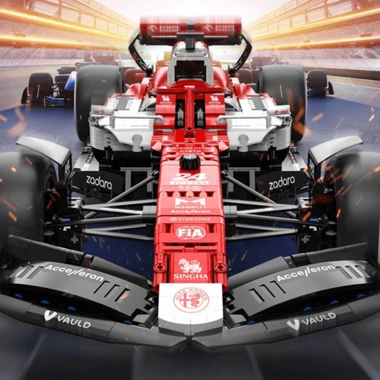 De officiele 2022 alfa romeo f1 auto  016