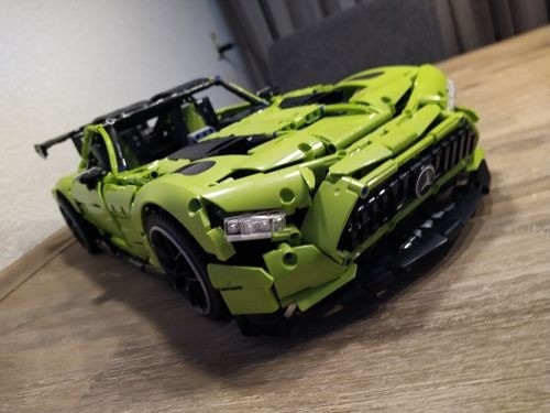 Mercedes benz amg gt r 005