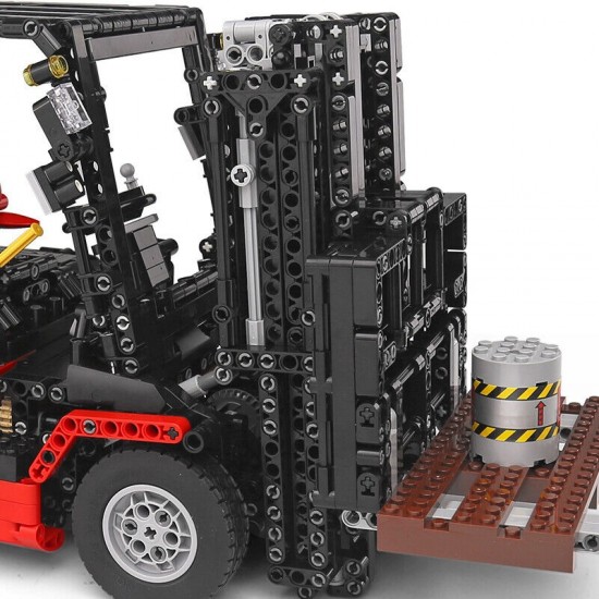 Mould king 13106 vorkheftruck 007