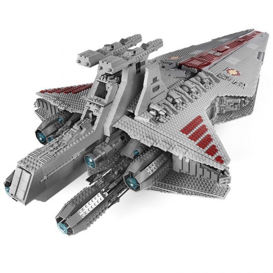 Mould king 21005 republic starcruiser000