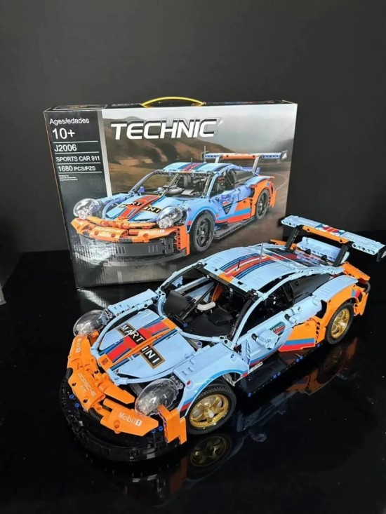 Technic porsche 911 rsr gulf martini design 000